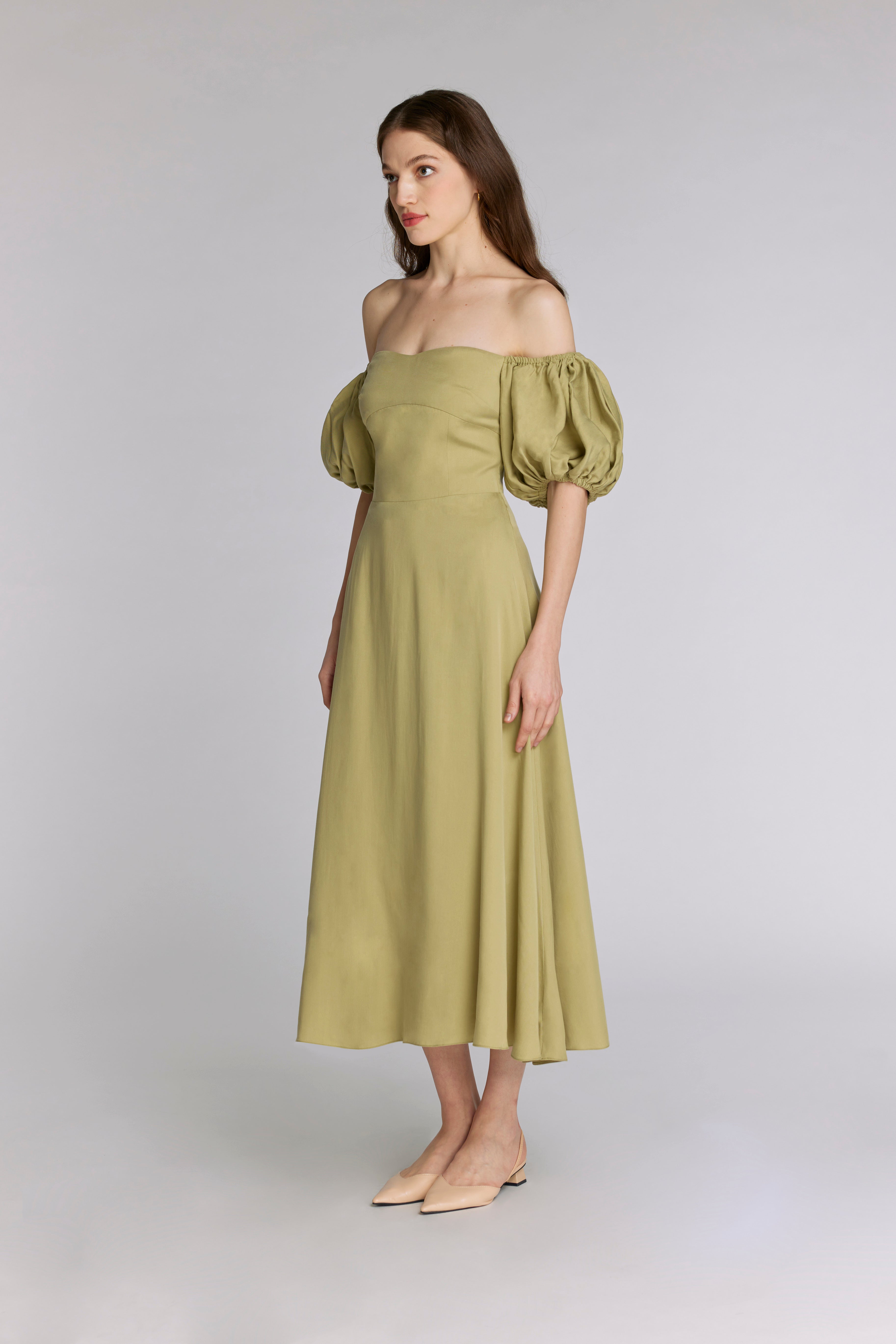 未使用 美品 カスタネ Bell sleeve color dress 1 未使用 美品 カスタネ Bell sleeve color dress 1 レディース